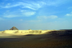 Piramida Desera od poudniowego zachodu; Autor: Sawomir Malinowski